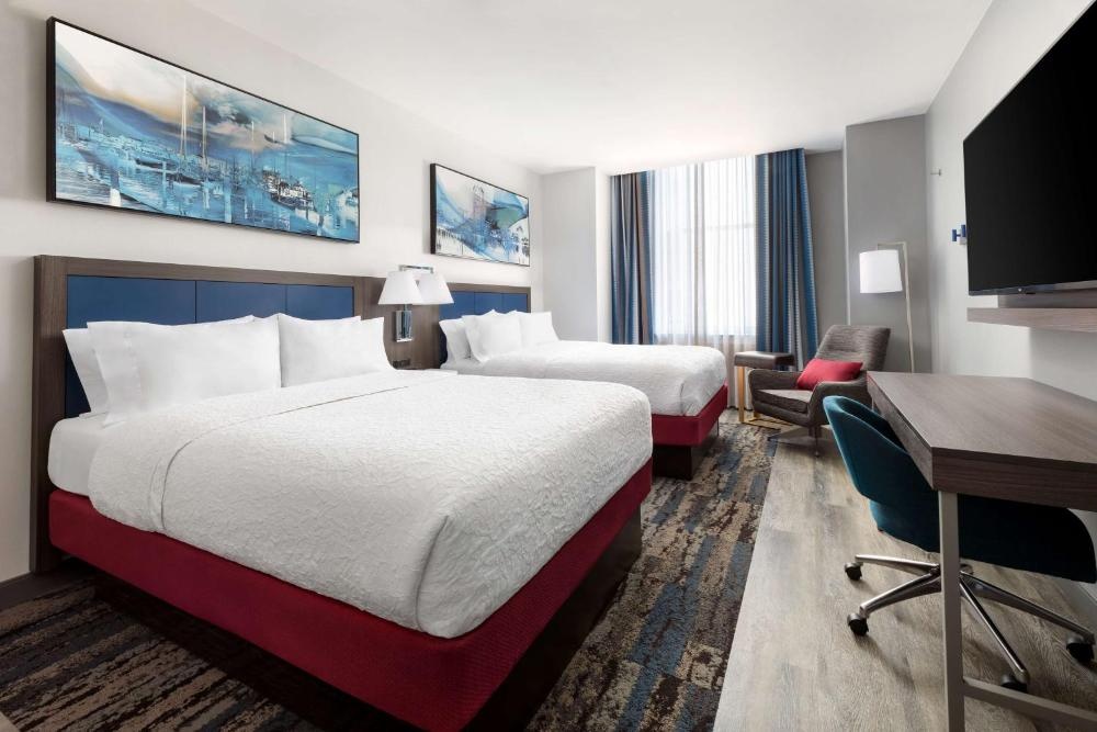 Hampton Inn & Suites Baltimore Inner Harbor Image 29